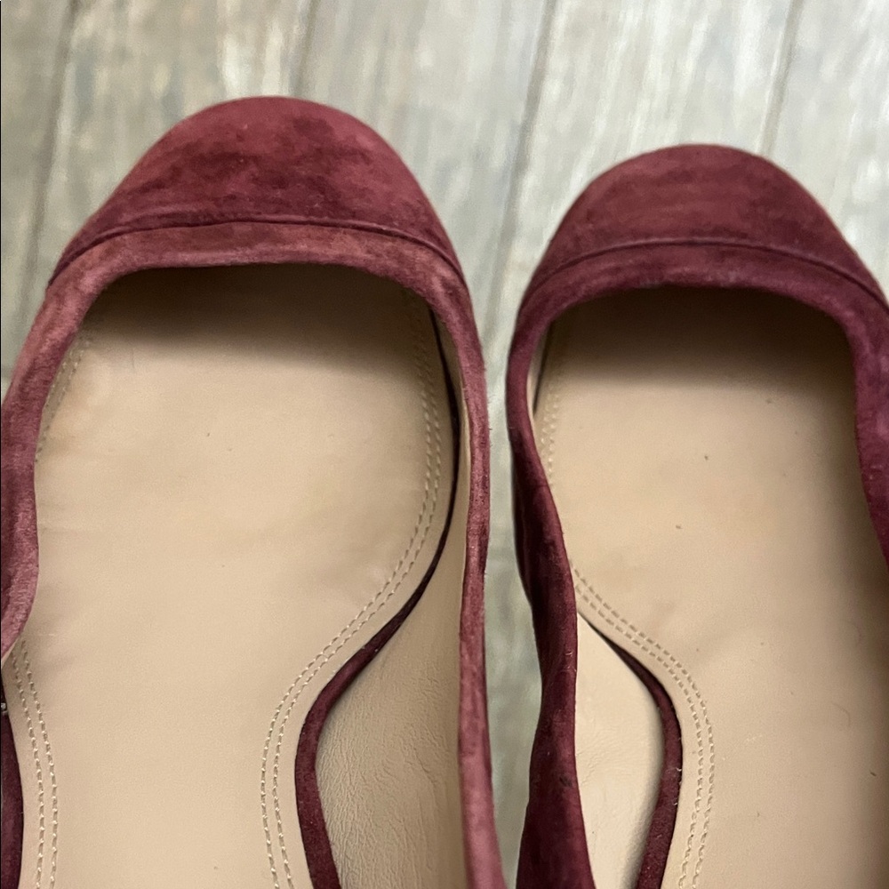 Tory Burch Evelyn Plum Maroon Suede Block Heels Size 9.5 M Shoes - Picture 14 of 14